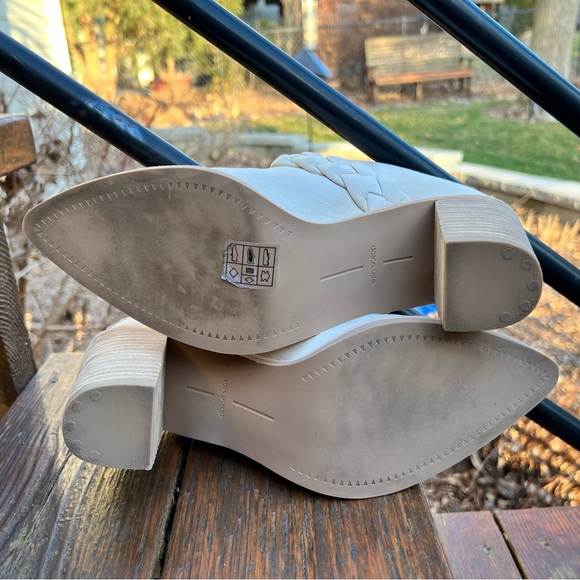 DOLCE VITA SERLA IVORY NUBUCK BRAIDED HEELED MULES SIZE 9.5 - Picture 8 of 15